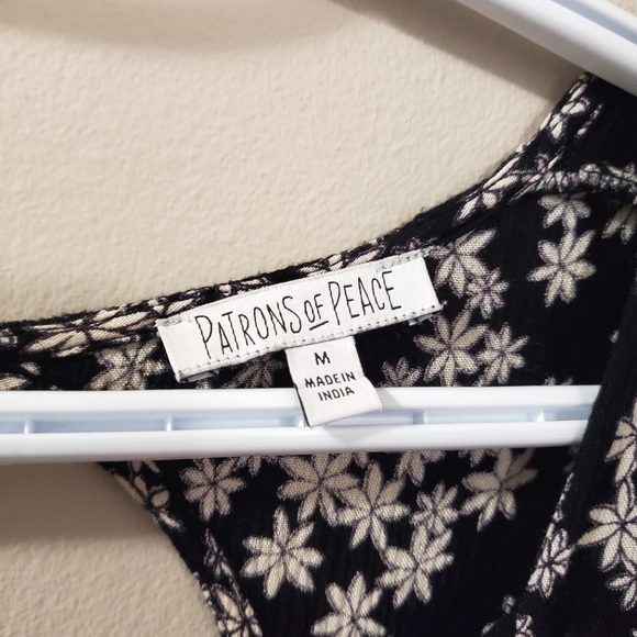 Patrons of Peace - Black and White Ditzt Floral Dress - Size M - Picture 4 of 9
